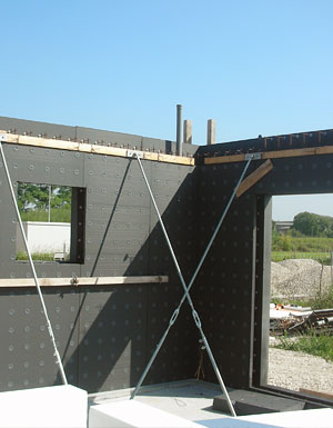 Tiraspingi di metallo